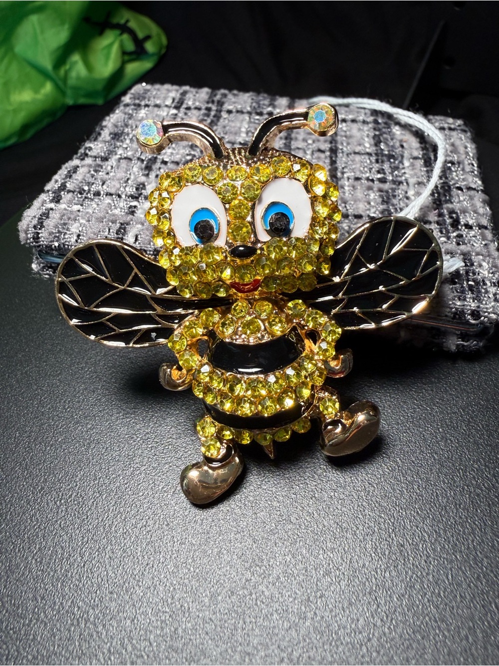 Yellow Crystal Bee Brooch - Sparkling Women's Jewelry
